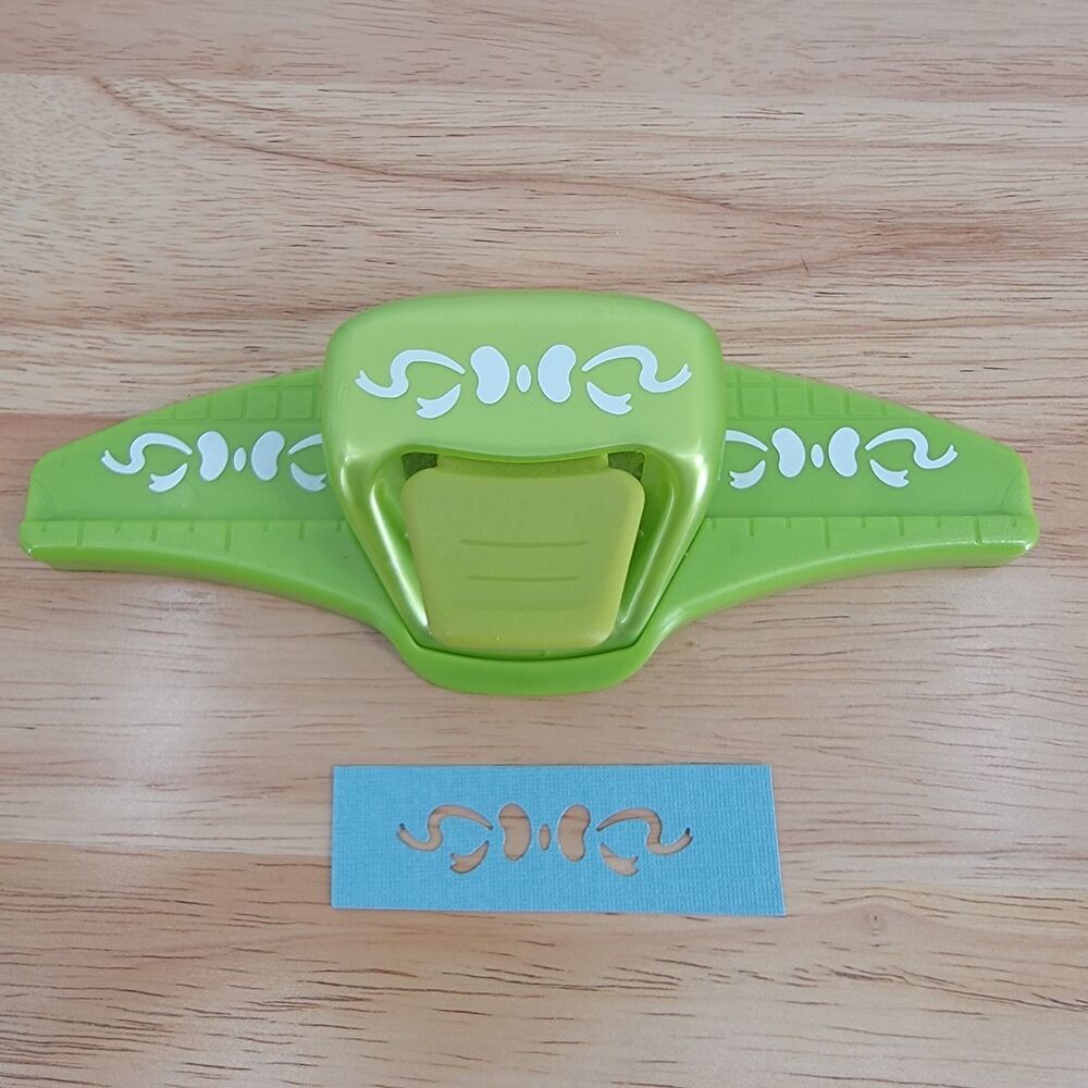 Bira Craft FLOURISH Bow Ribbon Continuous Border Paper Punch 2"x0.5" Cutout